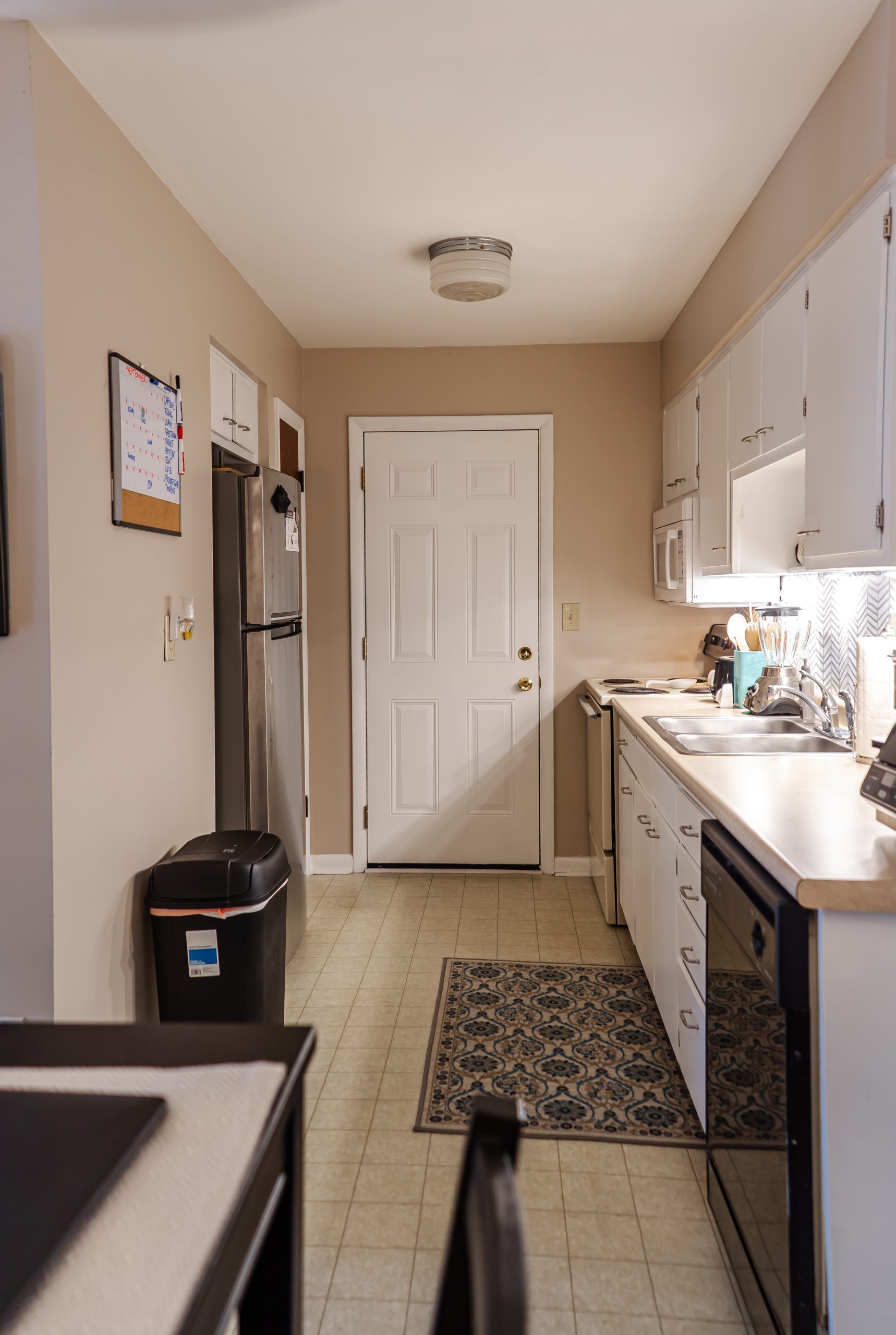Kitchen at 2703 Brownsboro Road