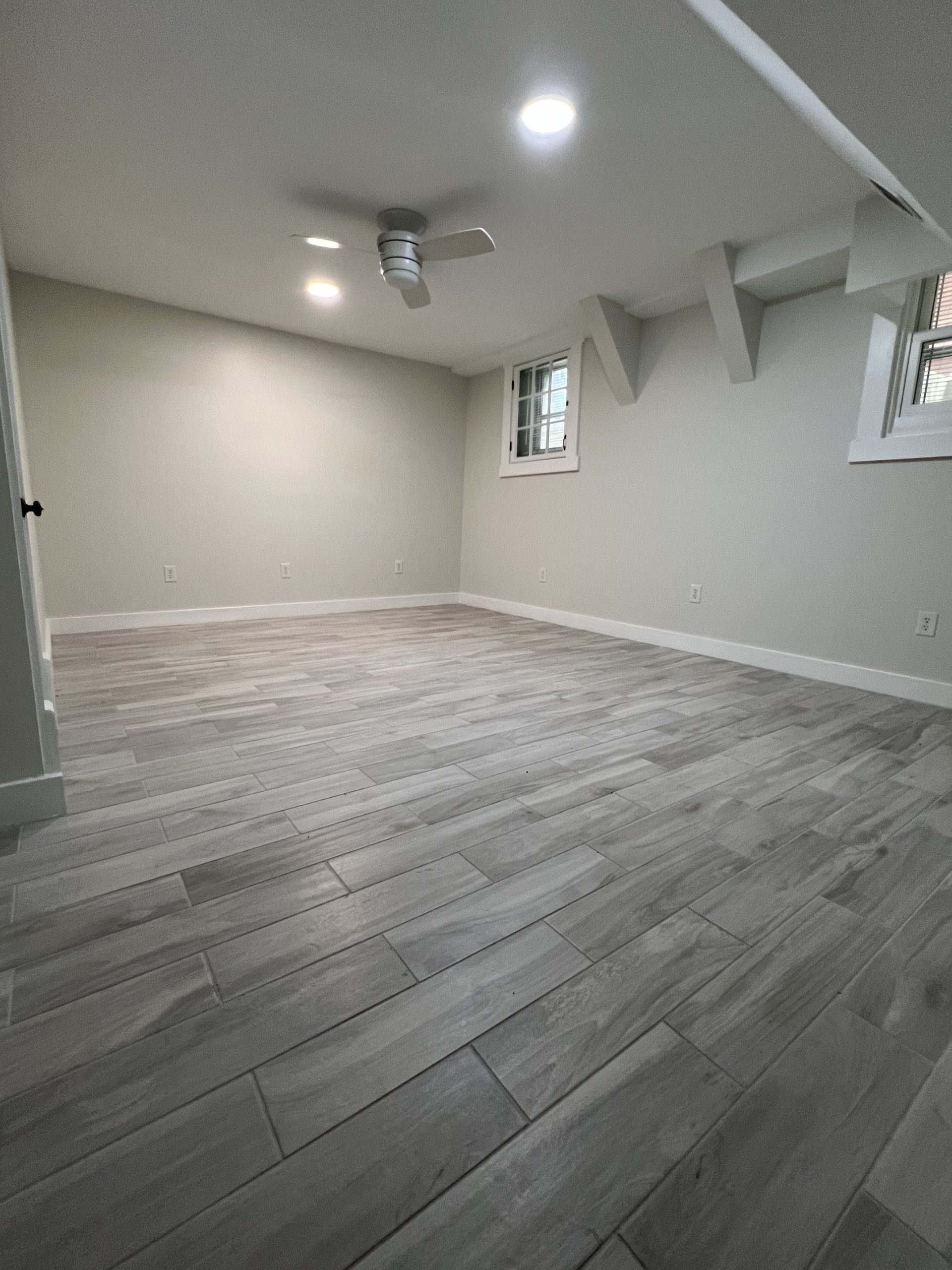 Inside apartment 6 at 1264 Cherokee Road